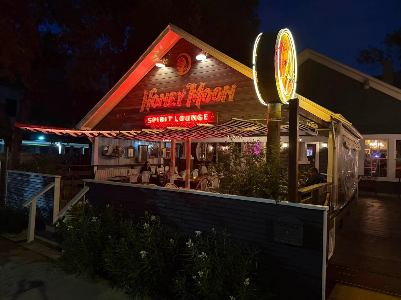 Honey Moon Spirit Lounge exterior at night